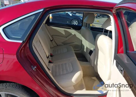 2015 Volkswagen Passat 2.0L Tdi Sel Premium z USA, uszkodzony, nr VIN 1VWCV7A39FC087031